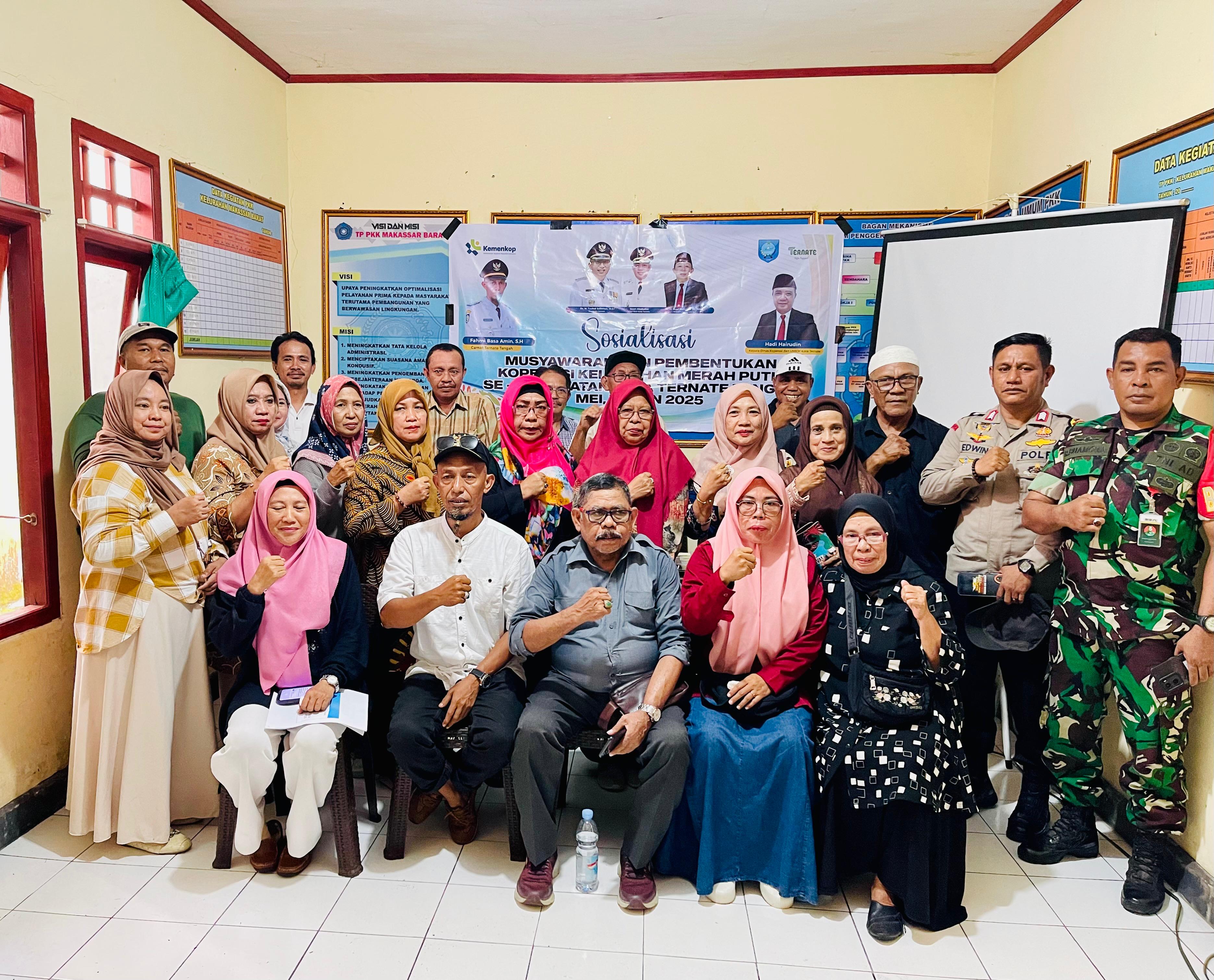 Sosialisasi Pembentukan Koperasi Merah Putih di Kelurahan Makassar Barat, Ternate Tengah